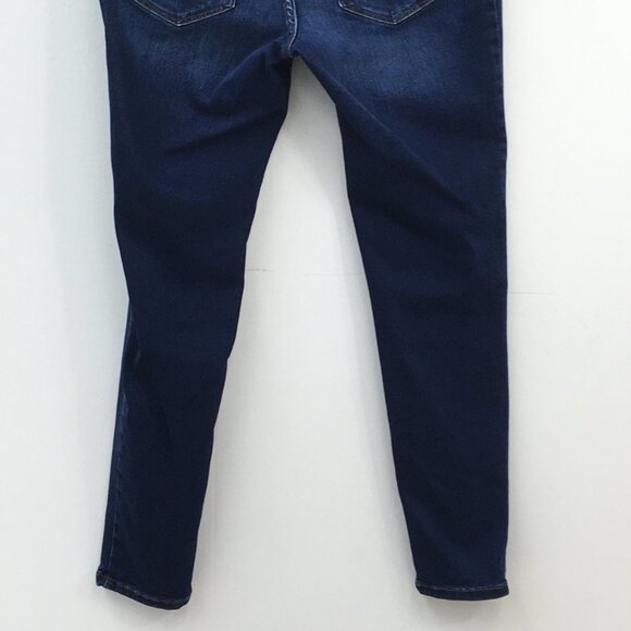 Isabel Maternity Light and Medium Wash Jeans Bundle of 2 Size 6/28 Regular - Picture 5 of 13